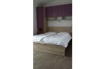 Kroatia Privát Starigrad Paklenica, Eksteriør